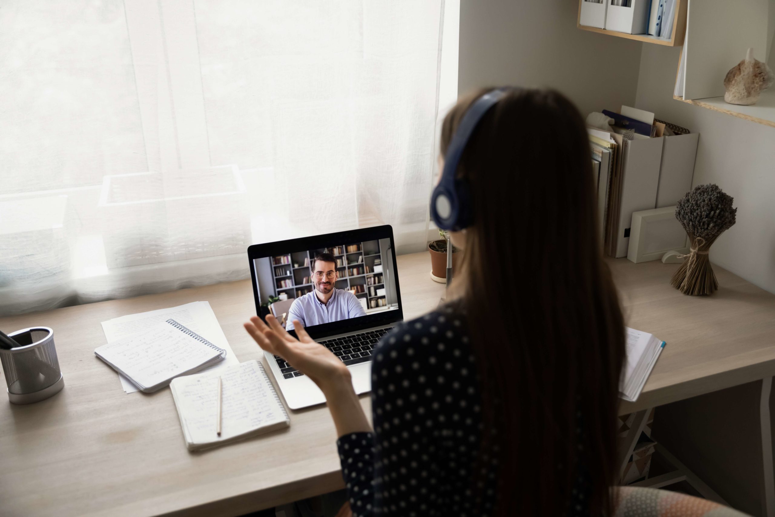 Hybrid-tech-interview-rounds-solve-todays-remote-work-hiring-eTeki